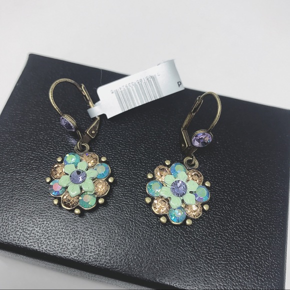 Colorful Vintage Look Flowers Drop Earring - Picture 6 of 8